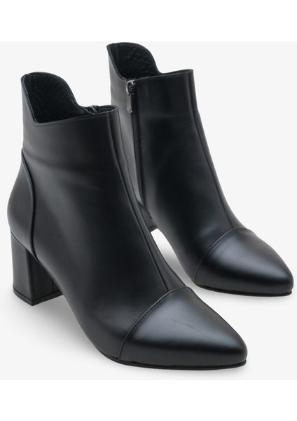 Diane Kadın Hakiki Deri Topuklu Bot Siyah fiyatları
