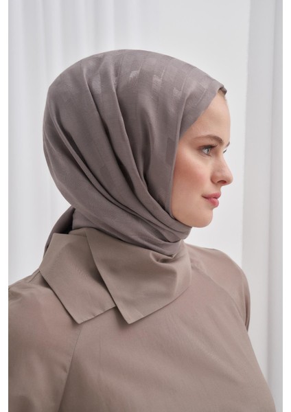 Küpçizgi Jakar Italyan Ipekli Şal Küllü Gri fiyatları