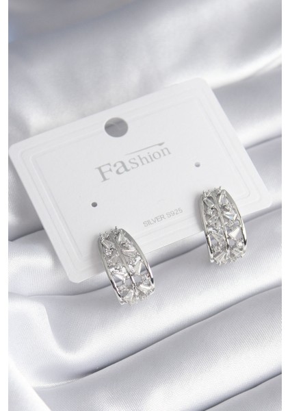 Pirinç Gümüş Renk Zirkon Taşlı Kadın Küpe