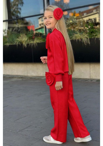 Kız Çocuk Balıkçı Yaka Omuzunda Gül Broşlu Kazak Bol Kesim Kırmızı Triko Alt Üst Takım fiyatları