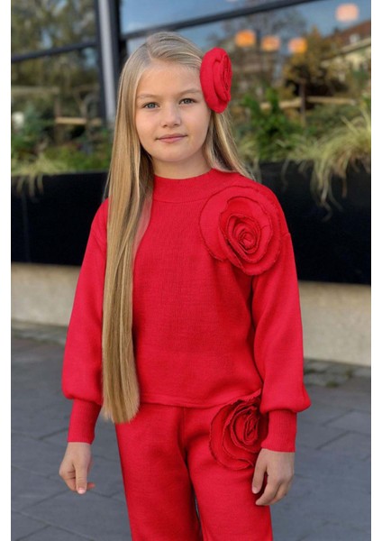 Kız Çocuk Balıkçı Yaka Omuzunda Gül Broşlu Kazak Bol Kesim Kırmızı Triko Alt Üst Takım modelleri