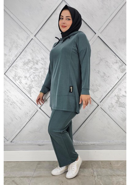 Kadın Kapüşonlu Arma Detaylı Tesettür Takım fiyatları
