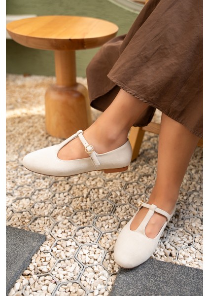 Judi Bej Süet Şerit Detaylı Babet fırsatları