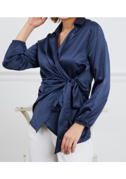 Lacivert Kruvaze Yaka Belden Bağlamalı Saten Gömlek modelleri