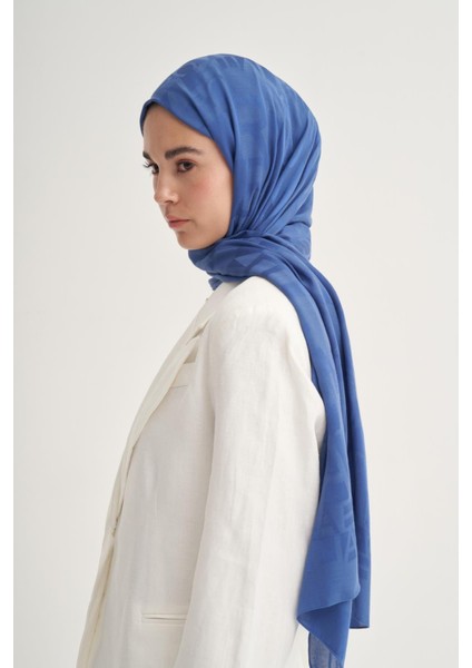 Yazı Desen Jakar Italyan Ipekli Şal Indigo fiyatları