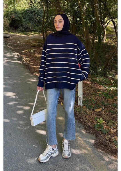 Çizgili Triko Kazak Lacivert