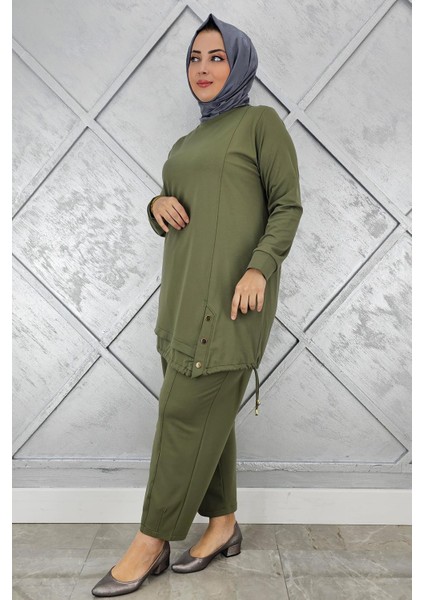 Kadın Düğme Bağcık Detaylı Tesettür Takım