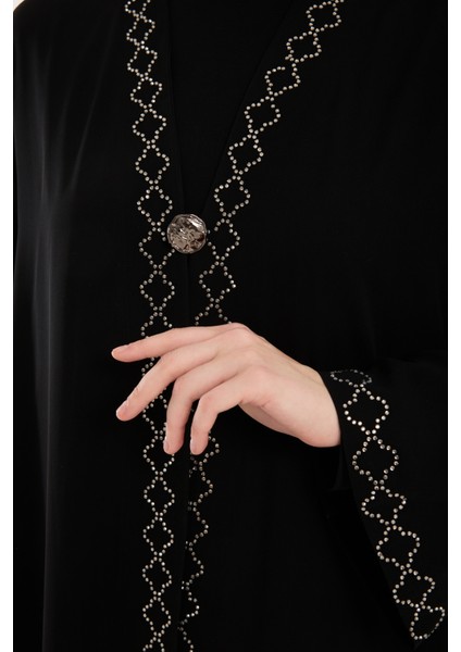 Siyah Önü ve Kolları Yonca Desen Taş Işlemeli Broşlu Abaya - Ferace fırsatları