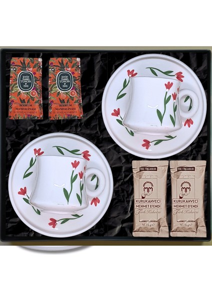 El Yapımı Çiçek Desenli 2 Kişilik Türk Kahvesi Seti