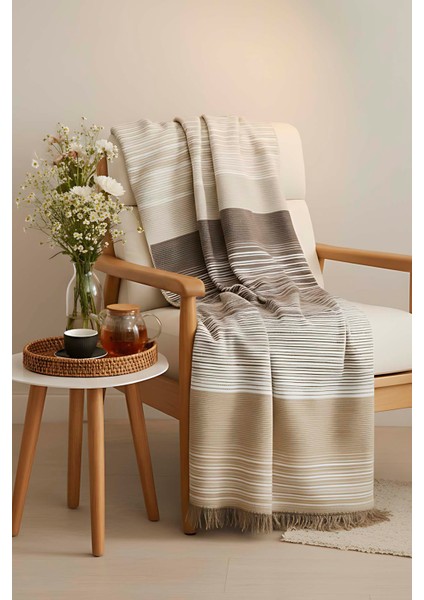 Veloura Bej Tek Kişilik Battaniye - Tv Battaniyesi 135X180 cm