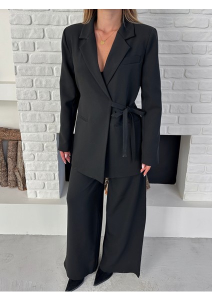 Kadın Yandan Bağlamalı Ikili Kuşaklı Blazer Ceket Pantolon Takım