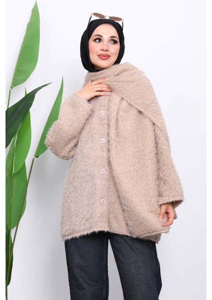 Vizon Atkılı Detaylı Düğmeli Angora Ceket modelleri