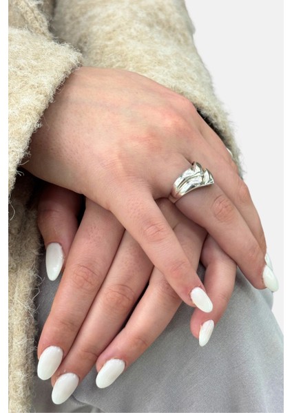 Reine Modern Tasarım Gümüş Kadın Yüzük modelleri