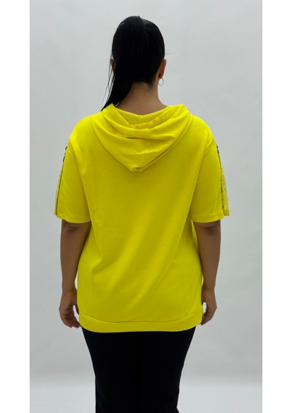 Büyük Beden Fiyonklu Taşlı Fermuarlı Kol Detaylı Oversize Kısa Kol Kadın Bluz fırsatları