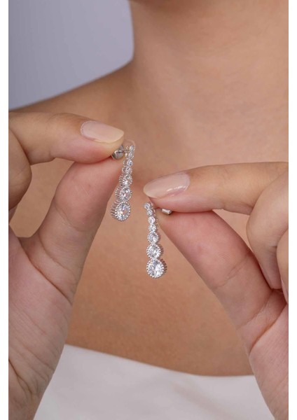 Pırlanta Montür Yuvarlak Kesim Su Yolu Gümüş Küpe fiyatları