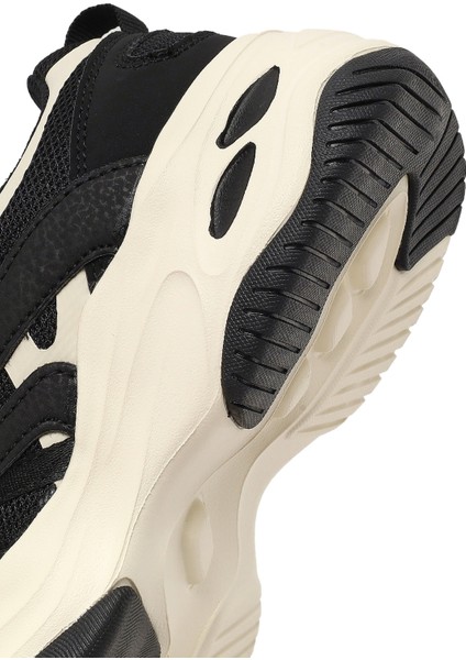 Kadın Siyah Bağcıklı Kalın Tabanlı Sneaker 25AFD494114