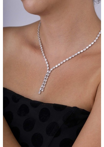 Pırlanta Montür Su Damlası Motifli Ful Taşlı 925 Ayar Gümüş Kolye fiyatları