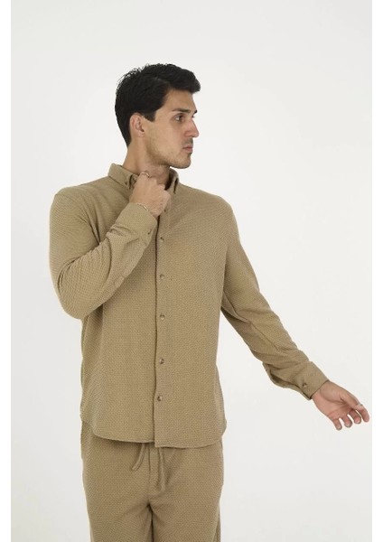 Düğmeli Tam Kalıp Uzun Kol Jakar Gömlek - Kahverengi fiyatları
