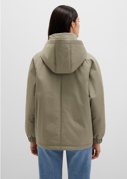 Su Itici Kapüşonlu Haki Ceket 1110348-71818 fırsatları