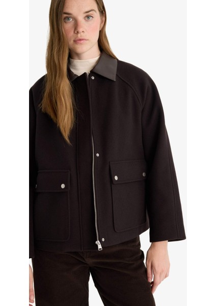 Regular Fit Polo Yaka Fermuarlı Kaşe Mont F2799AX25WN fırsatları