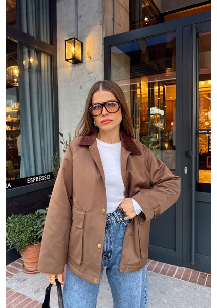 Kahverengi Kadife Yakalı Fermuarlı Oversize Kapitone Gabardin Ceket