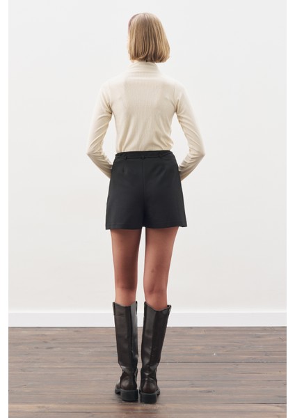 Yüksek Yaka Body Ekru