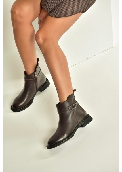 V555255503 Kahverengi Alçak Tabanlı Hakiki Deri Kadın Bot
