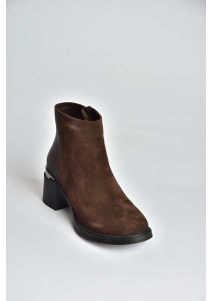 V555559502 Kahverengi Hakiki Deri Süet Kalın Topuklu Kadın Bot indirimleri