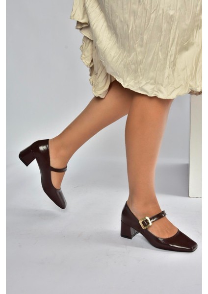 T820010360 Kahverengi Rustik Kalın Topuklu Kadın Ayakkabı modelleri