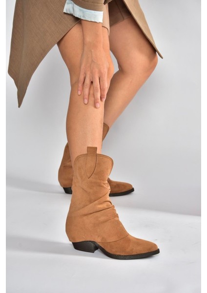 V404041002 Taba Süet Kalın Topuklu Kadın Bot fiyatları