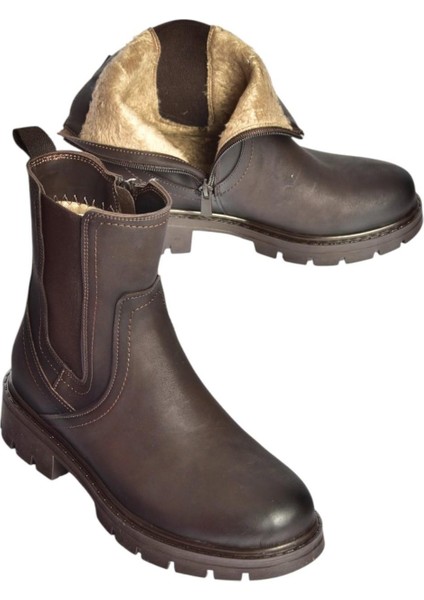 V674420509 Kahverengi Kalın Tabanlı Lastik Detaylı Kadın Bot