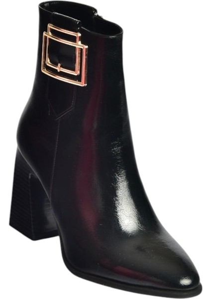 V676650460 Siyah Rustik Kalın Topuklu Toka Detaylı Kadın Bot