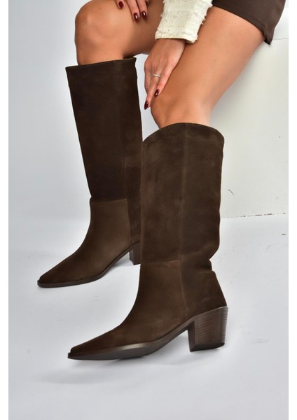 V654082102 Kahverengi Hakiki Deri Süet Kalın Topuklu Kadın Çizme indirimleri