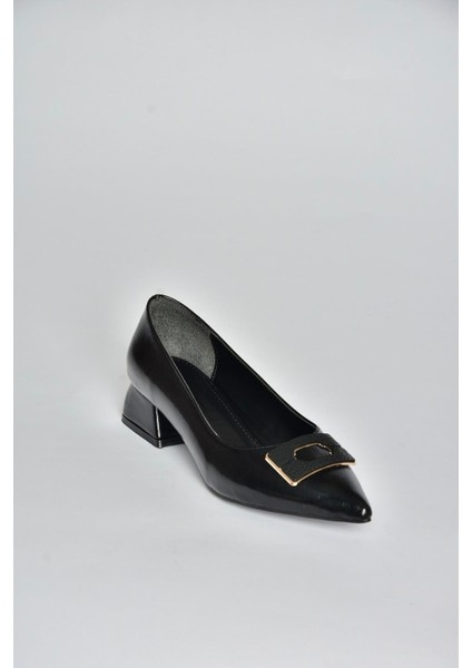 V820371160 Siyah Rustik Kalın Topuklu Kadın Ayakkabı