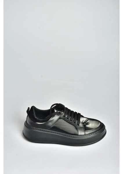 V274728004 Siyah Kalın Tabanlı Spor Ayakkabı Sneakers fiyatları