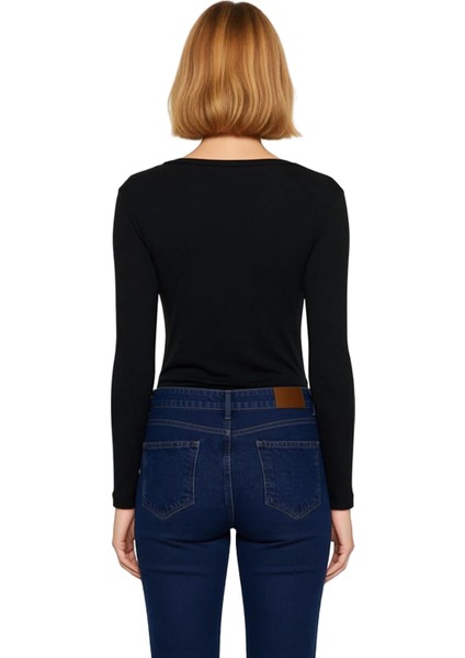 Kadın V Yaka Uzun Kollu Fitted Örme Bluz Çok Yönlü Kullanım Için Kaliteli Şık Rahat Modern fiyatları