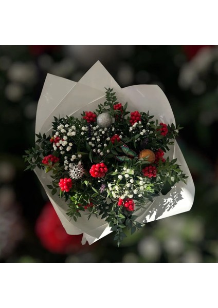Beyaz Sarmalı 12 Dal Kokina Yılbaşı Buketi (Özel Tasarım Çiçek Aranjmanı) fiyatları