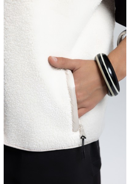 Alberg Bej Salaş Teddy Yelek