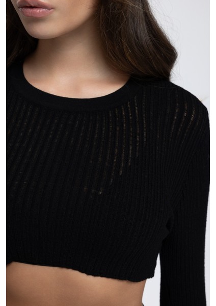Liana Siyah Yumuşak Doku Triko Crop
