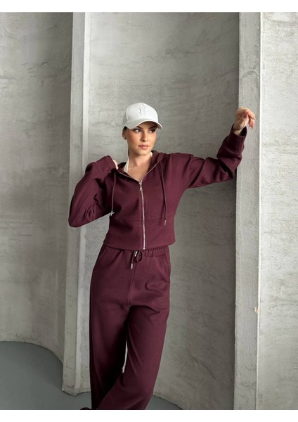 Kadın Kapüşonlu Fermuarlı Rahat Fit Günlük ve Şık Tarz Eşofman Takımı fiyatları