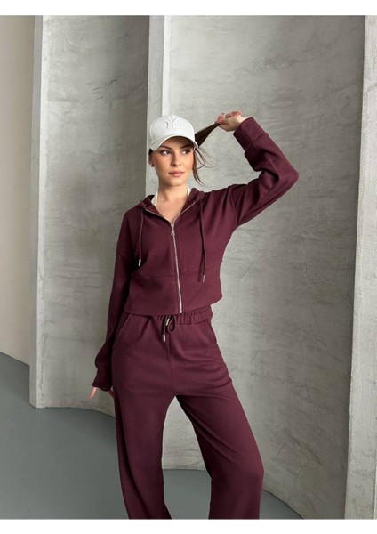 Kadın Kapüşonlu Fermuarlı Rahat Fit Günlük ve Şık Tarz Eşofman Takımı