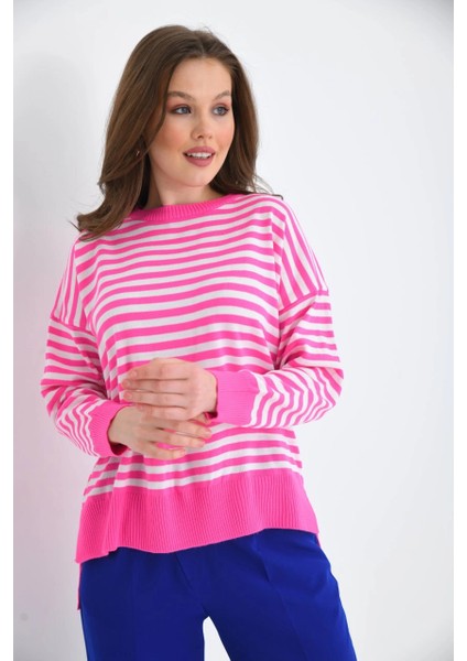 Kadın Kazak Çizgili Yuvarlak Yaka Ince Kazak Fuşya - 10147