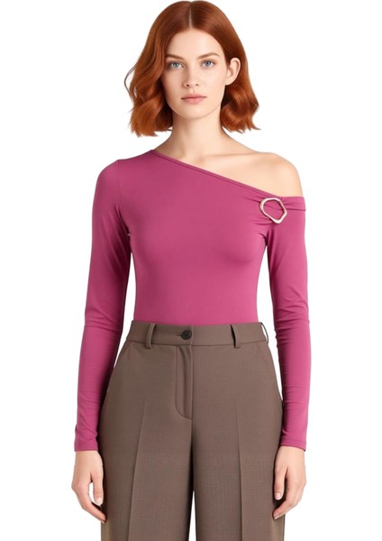 Kadınlar Için Asimetrik Yaka Uzun Kollu Aksesuar Detaylı Örme Bluz Kaliteli Şık Rahat Modern