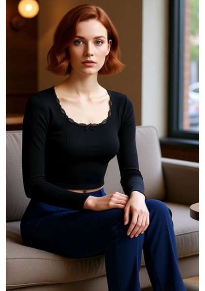 Kadın Kare Yaka Dantelli Crop Uzun Kollu Örme Bluz Kaliteli Şık Rahat Modern Zarif Günlük