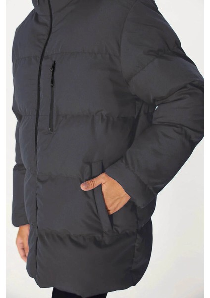 İçi Astarlı Su ve Rüzgar Geçirmez Cepli Kapüşonlu Kadın Mont modelleri