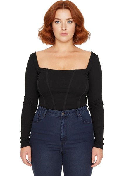 Kadın Moda Şık Büyük Beden Crop Kare Yaka Fitted Kalıp Örme Fittilli Biye Detaylı Bluz fiyatları