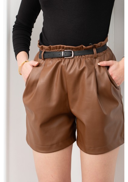 Beli Lastikli Kemerli ve Cepli Şardonlu Deri Şort 30321 modelleri