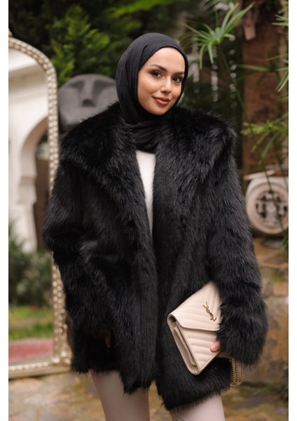 Siyah Kemerli Astarlı Kürk Kaban