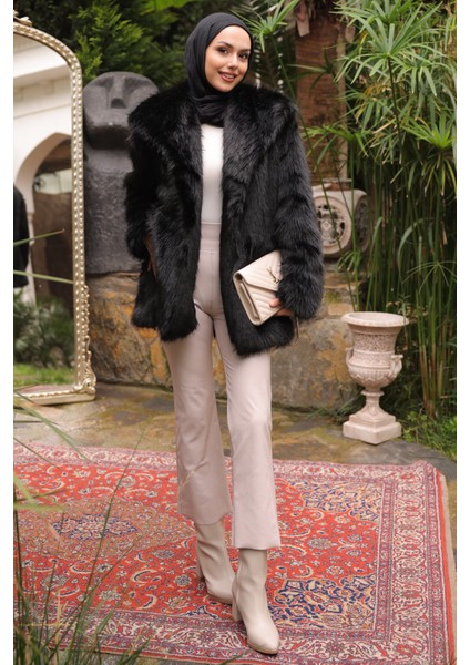 Siyah Kemerli Astarlı Kürk Kaban modelleri