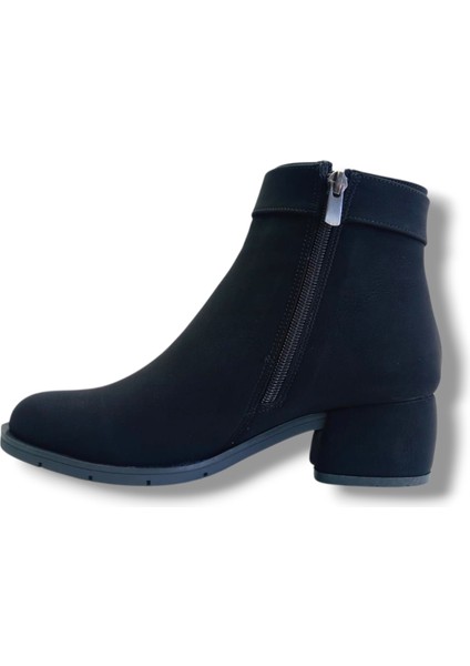 536-26 Yağlı Deri Anatomik Halka Zincir Toka Kalın Topuk Kadın Bot modelleri